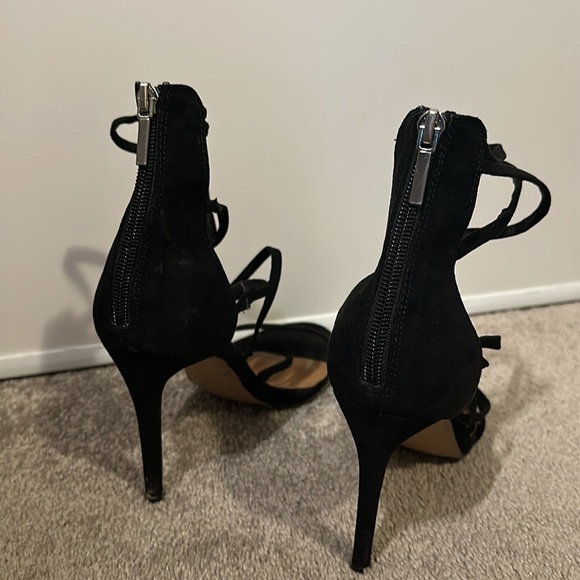 Steve Madden Black Women's Strappy Heels - Picture 2 of 2